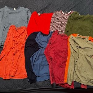 Miscellaneous brands lot of 8 XL men long sleeve shirts